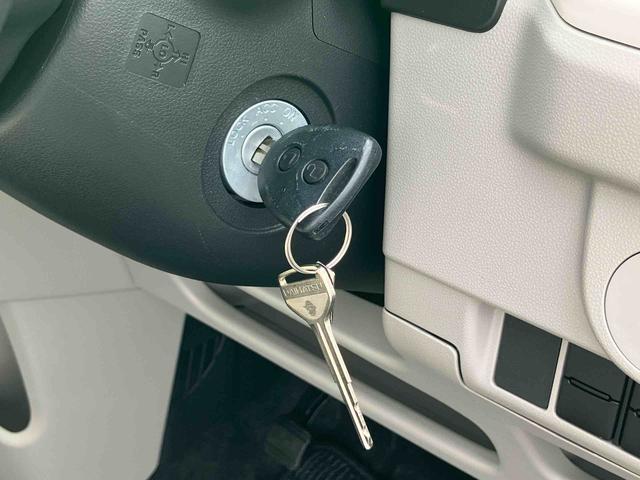 ムーヴ L ナビ/地デジ/DVD/BT/USB ドラレコ キーレスエントリー セキュリティーアラーム アイドリングストップ スモークガラス マニュアルエアコン 足踏み式パーキングブレーキ 横滑り防止装置 ABS(39枚目)