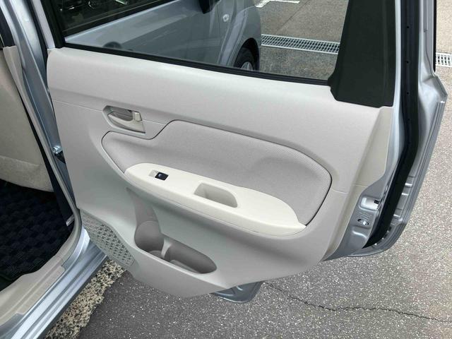 ムーヴ L ナビ/地デジ/DVD/BT/USB ドラレコ キーレスエントリー セキュリティーアラーム アイドリングストップ スモークガラス マニュアルエアコン 足踏み式パーキングブレーキ 横滑り防止装置 ABS(48枚目)