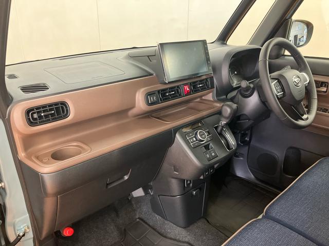 ムーヴキャンバス セオリーG エコアイドル非装着車 スマホ連携ディスプレイオーディオ USB.HDMI接続 ブルートゥース対応 ワイヤレス充電器 インパネアッパーボックス ホットカップホルダー 置きラクボックス ホールド機能付き電動パーキングブレーキ(27枚目)