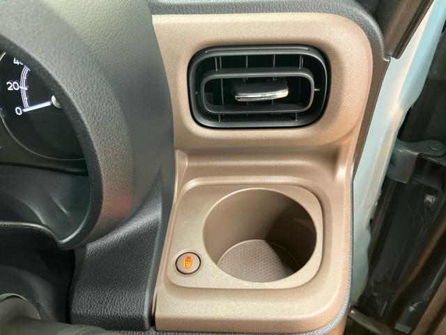 ムーヴキャンバス セオリーG エコアイドル非装着車 スマホ連携ディスプレイオーディオ USB.HDMI接続 ブルートゥース対応 ワイヤレス充電器 インパネアッパーボックス ホットカップホルダー 置きラクボックス ホールド機能付き電動パーキングブレーキ(60枚目)