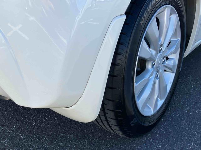 フィットハイブリッド XHセレクション ファインスタイル ハイブリッド ナビ/ワンセグTV/DVD/BT/USB バックカメラ ETC オートクルーズ HIDヘッドライト オートライト シートヒーター パドルシフト オートエアコン シートリフター キーフリー(25枚目)