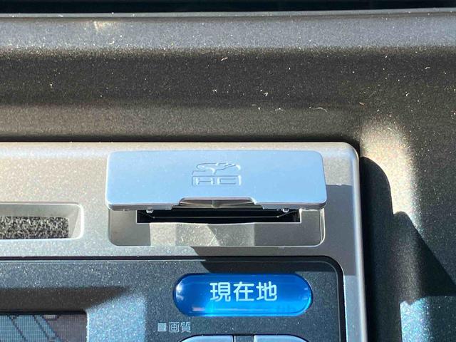 フィットハイブリッド XHセレクション ファインスタイル ハイブリッド ナビ/ワンセグTV/DVD/BT/USB バックカメラ ETC オートクルーズ HIDヘッドライト オートライト シートヒーター パドルシフト オートエアコン シートリフター キーフリー(36枚目)