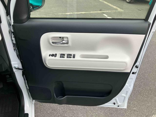 ムーヴキャンバス ストライプスＧターボ　ターボ　Ｂカメラ　全車速追従クルコン　ＬＥＤヘッドライト　オートライト　ＡＤＢ　ホッとカップホルダー　スマアシ　コーナーセンサー　シートヒーター　電動駐車ブレーキ　両側Ｐスラ　キーフリー　盗難防止警報（63枚目）