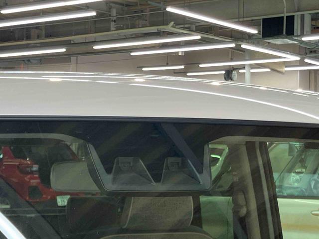 ムーヴキャンバス ストライプスGターボ 衝突回避支援システム 横滑り防止装置 アイドリングストップ アダプティブクルーズコントロール ホットカップホルダー 置きラクボックス 前席シートヒーター 助手席シートバックポケット+ショッピングフック(17枚目)