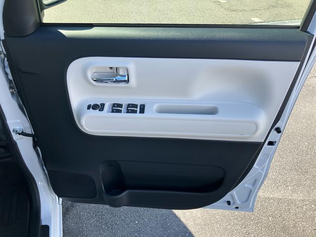 ムーヴキャンバス ストライプスGターボ アダプティブドライビングビーム LEDヘッドライト オートライト 全車速追従クルコン バックカメラ スマアシ コーナーセンサー シートヒーター 両側電動スライドドア ホッとカップホルダー キーフリー(62枚目)