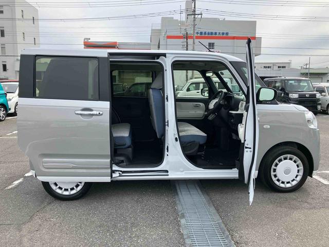 ムーヴキャンバス ストライプスＧターボ　ターボ　Ｂカメラ　全車速追従クルコン　ＬＥＤヘッドライト　オートライト　ＡＤＢ　ホッとカップホルダー　スマアシ　コーナーセンサー　シートヒーター　電動駐車ブレーキ　両側Ｐスラ　キーフリー　盗難防止警報（55枚目）