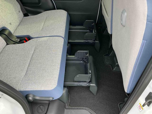 ムーヴキャンバス ストライプスＧターボ　ターボ　Ｂカメラ　全車速追従クルコン　ＬＥＤヘッドライト　オートライト　ＡＤＢ　ホッとカップホルダー　スマアシ　コーナーセンサー　シートヒーター　電動駐車ブレーキ　両側Ｐスラ　キーフリー　盗難防止警報（58枚目）