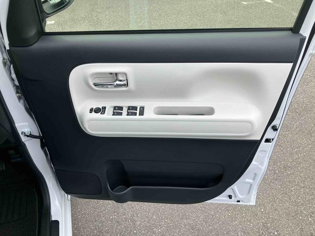 ムーヴキャンバス ストライプスＧターボ　ターボ　Ｂカメラ　全車速追従クルコン　ＬＥＤヘッドライト　オートライト　ＡＤＢ　ホッとカップホルダー　スマアシ　コーナーセンサー　シートヒーター　電動駐車ブレーキ　両側Ｐスラ　キーフリー　盗難防止警報（61枚目）