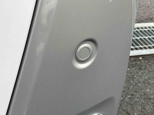 ムーヴキャンバス ストライプスG Bカメラ LEDヘッドライト オートライト オートハイビーム ホッとカップホルダー スマアシ コーナーセンサー シートヒーター 両側Pスラ オートA/C 電動駐車ブレーキ プッシュスタート キーフリー(19枚目)