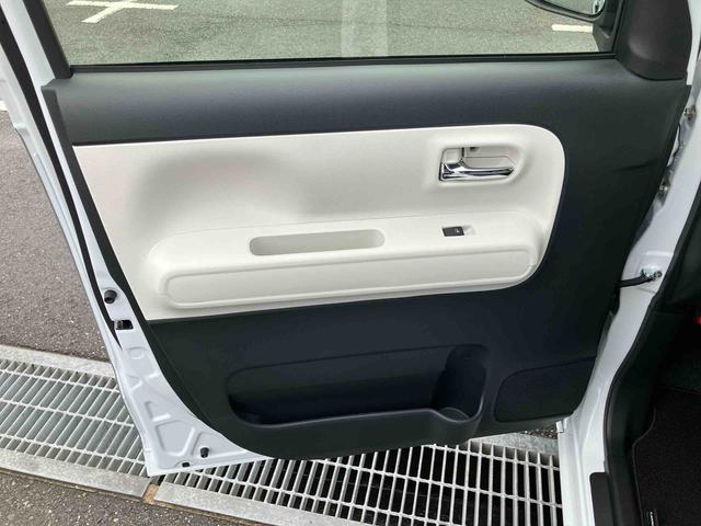 ムーヴキャンバス ストライプスG Bカメラ LEDヘッドライト オートライト オートハイビーム ホッとカップホルダー スマアシ コーナーセンサー シートヒーター 両側Pスラ オートA/C 電動駐車ブレーキ プッシュスタート キーフリー(62枚目)