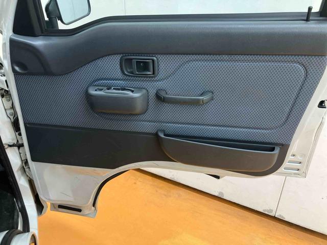 ハイゼットトラック ジャンボリミテッド 4WD バックカメラ連動フルセグナビ ETC ゲートプロテクター ガードフレームプロテクター 荷台作業灯 キーレスエントリー オーバーヘッドシェルフ 社外12インチアルミホイール パワーウインドウ(42枚目)