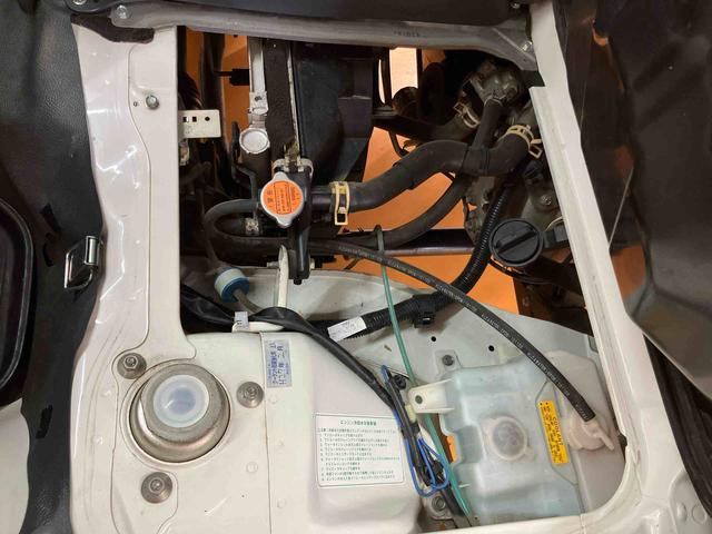 ハイゼットトラック エアコン・パワステ スペシャル 荷台ゴムマット ゲートプロテクター テールゲートチェーン スピーカー一体型FM.AMラジオチューナー マニュアルレベリング機能付ハロゲンヘッドライト 灰皿+シガーライター ショッピングフック(57枚目)