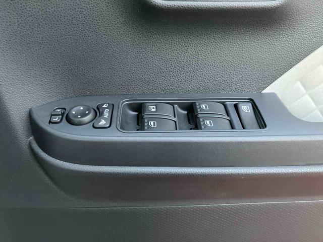 タント Ｘ　衝突回避支援ブレーキ・キーフリー・社外ナビ・バックカメラ・ＬＥＤヘッドランプ・電動格納ミラー・パワーウィンドウ・オートエアコン・運転席助手席シートヒーター・ＥＴＣ・助手席側パワースライドドア（24枚目）