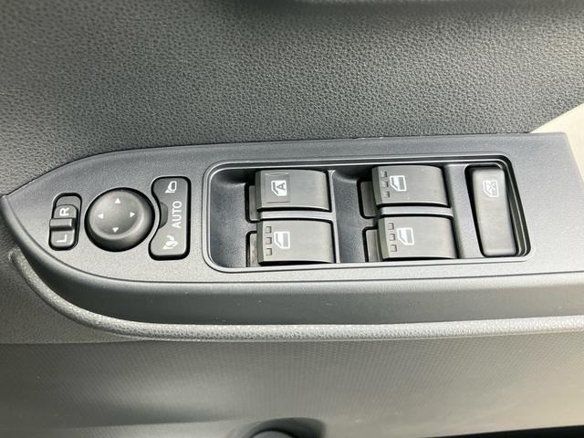 タント X ETC ドラレコ LEDヘッドライト オートライト オートハイビーム スマアシ 前後コーナーセンサー シートヒーター 左側電動スライドドア 電動駐車ブレーキ オートエアコン キーフリー 盗難防止警報(47枚目)