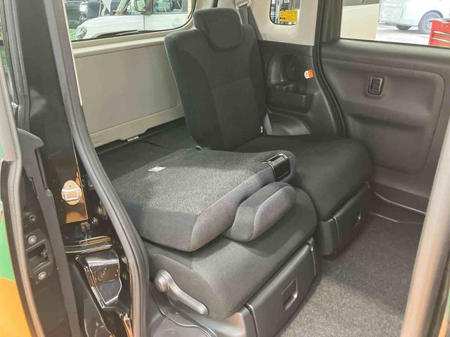 ムーヴキャンバス Xリミテッドメイクアップ SAII バックカメラ連動フルセグナビ USB接続 ウーファー ETC 置きラクボックス オートライト 衝突被害軽減ブレーキ 横滑り防止装置 マニュアルレベリング機能付ハロゲンヘッドライト(29枚目)