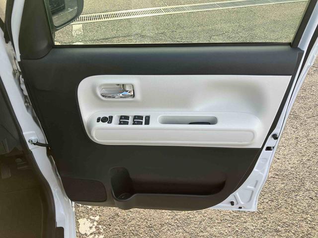 ムーヴキャンバス ストライプスGターボ ターボ LEDヘッドライト オートライト オートハイビーム ADB スマアシ コーナーセンサー シートヒーター ホッとカップホルダー 置き楽くBOX 電動駐車ブレーキ 両側Pスラ キーフリー ステリモ(59枚目)