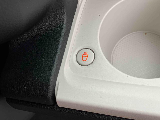 ムーヴキャンバス ストライプスGターボ 両側電動スライドドア LEDヘッドライト&フォグランプ シートヒーター 保温カップホルダー 電動駐車ブレーキ バックカメラ ステアリングスイッチ 自動追従クルコン 衝突被害軽減ブレーキ(40枚目)