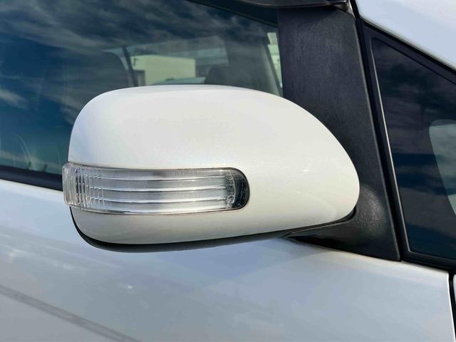 アイシス プラタナ　Ｖセレクションホワイトインテリアパッケージ　ナビ／ＴＶ／ＤＶＤ／ＢＴ　ＥＴＣ　両側電動スライドドア　オートエアコン　アルミホイール　プラズマクラスター　フロントバンパー電動ポール　足踏み式駐車ブレーキ　ステアリングリモコン　キーフリーシステム（22枚目）