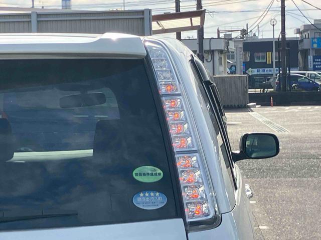 アイシス プラタナ　Ｖセレクションホワイトインテリアパッケージ　ナビ／ＴＶ／ＤＶＤ／ＢＴ　ＥＴＣ　両側電動スライドドア　オートエアコン　アルミホイール　プラズマクラスター　フロントバンパー電動ポール　足踏み式駐車ブレーキ　ステアリングリモコン　キーフリーシステム（26枚目）