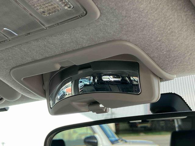 アイシス プラタナ　Ｖセレクションホワイトインテリアパッケージ　ナビ／ＴＶ／ＤＶＤ／ＢＴ　ＥＴＣ　両側電動スライドドア　オートエアコン　アルミホイール　プラズマクラスター　フロントバンパー電動ポール　足踏み式駐車ブレーキ　ステアリングリモコン　キーフリーシステム（50枚目）