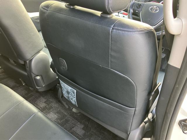 アイシス プラタナ　Ｖセレクションホワイトインテリアパッケージ　ナビ／ＴＶ／ＤＶＤ／ＢＴ　ＥＴＣ　両側電動スライドドア　オートエアコン　アルミホイール　プラズマクラスター　フロントバンパー電動ポール　足踏み式駐車ブレーキ　ステアリングリモコン　キーフリーシステム（53枚目）