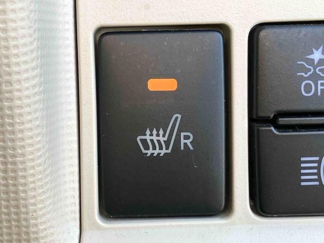 ムーヴキャンバス ＧブラックアクセントＶＳ　ＳＡＩＩＩ　ナビ／ＴＶ／ＤＶＤ／ＢＴ／ＵＳＢ　全周囲カメラ　前後ドラレコ　ＬＥＤヘッドライト　オートライト　オートハイビーム　運転席シートヒーター　キーフリーシステム　盗難防止アラーム　両側Ｐスライド　革巻ステア（7枚目）