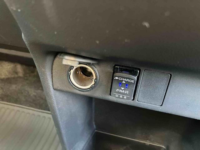 ムーヴキャンバス ＧブラックアクセントＶＳ　ＳＡＩＩＩ　ナビ／ＴＶ／ＤＶＤ／ＢＴ／ＵＳＢ　全周囲カメラ　前後ドラレコ　ＬＥＤヘッドライト　オートライト　オートハイビーム　運転席シートヒーター　キーフリーシステム　盗難防止アラーム　両側Ｐスライド　革巻ステア（42枚目）