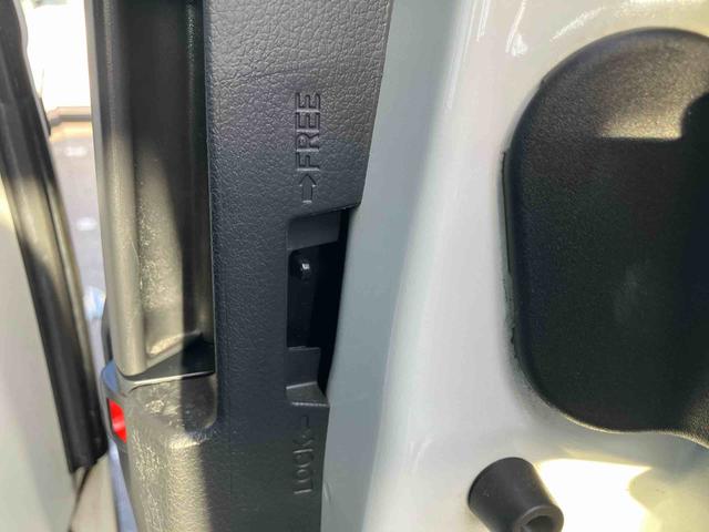 ムーヴキャンバス ＧブラックアクセントＶＳ　ＳＡＩＩＩ　ナビ／ＴＶ／ＤＶＤ／ＢＴ／ＵＳＢ　全周囲カメラ　前後ドラレコ　ＬＥＤヘッドライト　オートライト　オートハイビーム　運転席シートヒーター　キーフリーシステム　盗難防止アラーム　両側Ｐスライド　革巻ステア（58枚目）