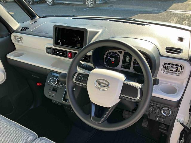 ムーヴキャンバス ストライプスＧ　バックカメラ　ＬＥＤヘッドランプ　オートライト　ＡＤＢ　両側Ｐスラ　ホッとカップホルダー　前後コーナーセンサー　シートヒーター　電動駐車ブレーキ　スマアシ　オートエアコン　キーフリー　プッシュスタート（8枚目）