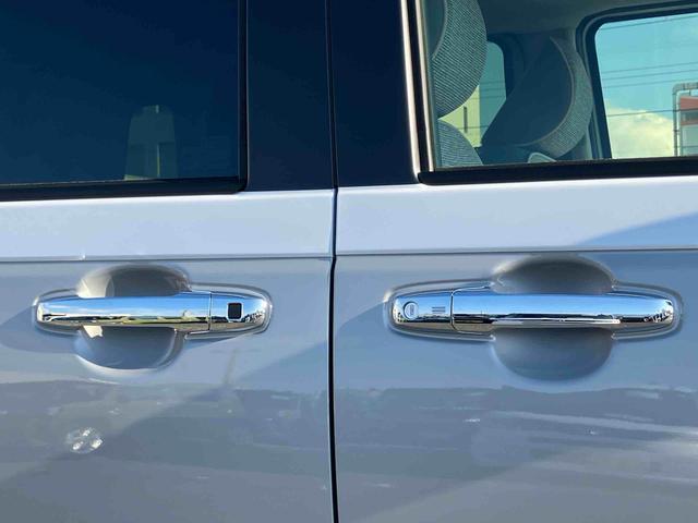 ムーヴキャンバス ストライプスＧ　バックカメラ　ＬＥＤヘッドランプ　オートライト　ＡＤＢ　両側Ｐスラ　ホッとカップホルダー　前後コーナーセンサー　シートヒーター　電動駐車ブレーキ　スマアシ　オートエアコン　キーフリー　プッシュスタート（25枚目）