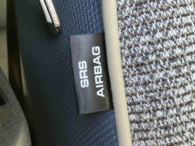 ムーヴキャンバス ストライプスＧ　バックカメラ　ＬＥＤヘッドランプ　オートライト　ＡＤＢ　両側Ｐスラ　ホッとカップホルダー　前後コーナーセンサー　シートヒーター　電動駐車ブレーキ　スマアシ　オートエアコン　キーフリー　プッシュスタート（69枚目）