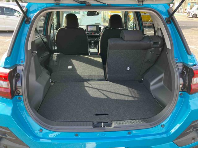 ライズ Ｇ　ターボ　ナビ／ＴＶ／ＤＶＤ／ＢＴ／ＵＳＢ　全周囲カメラ　ＥＴＣ　ＬＥＤヘッドランプ　オートライト　衝突被害軽減ブレーキ　クリアランスセンサー　オートエアコン　キーフリーシステム　盗難防止警報　アルミ（12枚目）