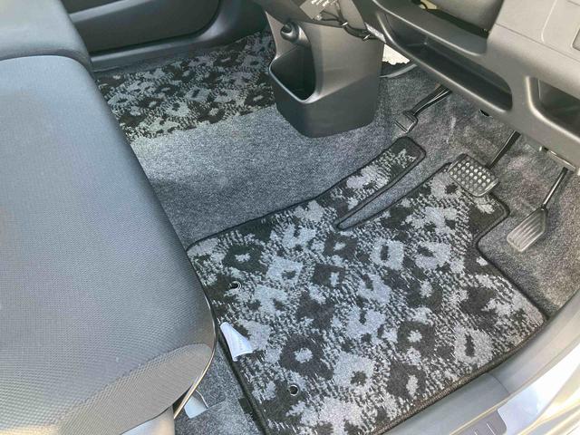 ムーヴ カスタム　Ｘ　ＳＡ　衝突被害軽減ブレーキ　ＥＴＣ　トップシェイドガラス　ＬＥＤヘッドライト　オートライト　キーフリーシステム　盗難防止アラーム　アイドリングストップ　足踏み式駐車ブレーキ　オートエアコン　アルミホイール（52枚目）