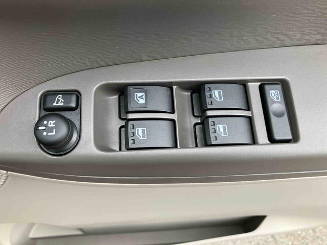 タント Ｘ　ＳＡ　ナビ／ＴＶ／ＤＶＤ／ＢＴ／ＵＳＢ　バックカメラ　オートライト　オートエアコン　左側電動スライドドア　スマアシ　シートリフター　キーフリー　盗難防止アラーム　ステアリングリモコン　チルトステアリング（43枚目）