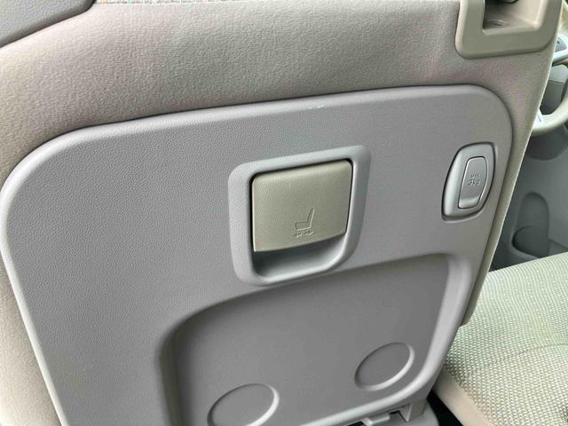 タント Ｘ　ＳＡ　ナビ／ＴＶ／ＤＶＤ／ＢＴ／ＵＳＢ　バックカメラ　オートライト　オートエアコン　左側電動スライドドア　スマアシ　シートリフター　キーフリー　盗難防止アラーム　ステアリングリモコン　チルトステアリング（60枚目）