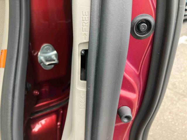 タント Ｘ　ＳＡ　ナビ／ＴＶ／ＤＶＤ／ＢＴ／ＵＳＢ　バックカメラ　オートライト　オートエアコン　左側電動スライドドア　スマアシ　シートリフター　キーフリー　盗難防止アラーム　ステアリングリモコン　チルトステアリング（64枚目）