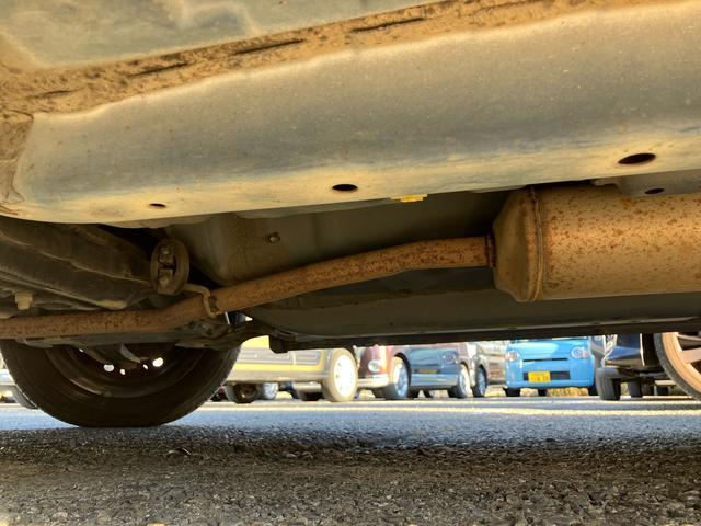 タント Ｌ　ＳＡＩＩ　ナビ／ＢＴ／ＤＴＶ／ＣＤ／ＤＶＤ　スライドドア　助手席側センターピラーレス　電動格納ドアミラー　プライバシーガラス　キーレスエントリー　セキュリティアラーム　横滑り防止装置　衝突被害軽減ブレーキ（12枚目）