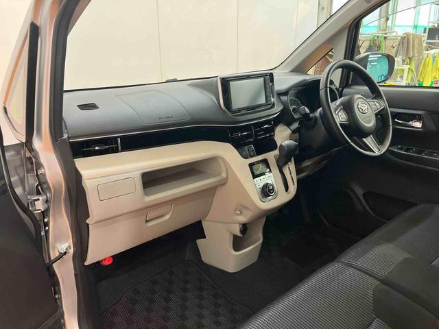 ムーヴ ＸリミテッドＩＩ　ＳＡＩＩＩ　バックカメラ連動ＤＶＤ．ＵＳＢチューナー　ブルートゥース対応　ＥＴＣ　オートライト　オートハイビーム　ＬＥＤヘッドライト　チルトステアリング　運転席シートアジャスター　運転席シートヒーター（24枚目）