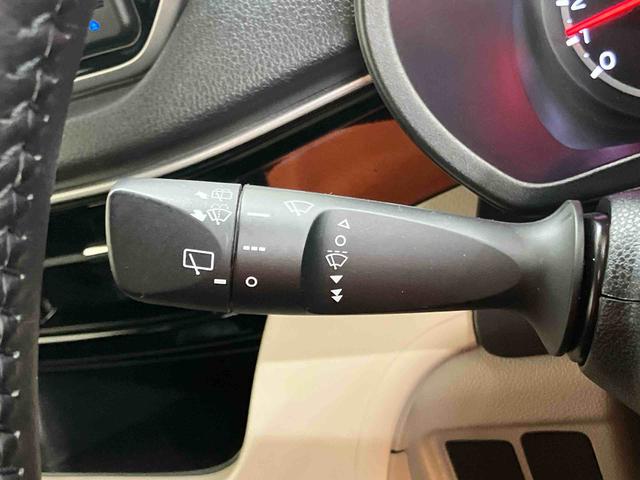 ムーヴ ＸリミテッドＩＩ　ＳＡＩＩＩ　バックカメラ連動ＤＶＤ．ＵＳＢチューナー　ブルートゥース対応　ＥＴＣ　オートライト　オートハイビーム　ＬＥＤヘッドライト　チルトステアリング　運転席シートアジャスター　運転席シートヒーター（45枚目）