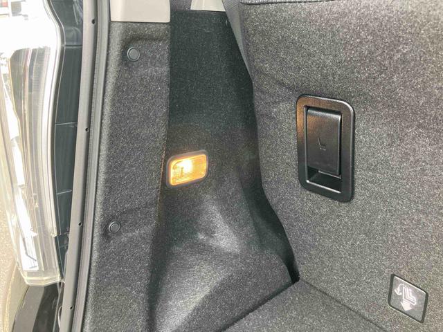 ムーヴ カスタム　ＸリミテッドＩＩ　ＳＡＩＩＩ　ナビ／ＴＶ／ＤＶＤ／ＢＴ／ＵＳＢ　全周囲カメラ　ＥＴＣ　ドラレコ　運転席シートヒーター　トップシェイドガラス　ＬＥＤヘッドライト　オートライト　オートハイビーム　キーフリー　プッシュスタート　スマアシ（16枚目）