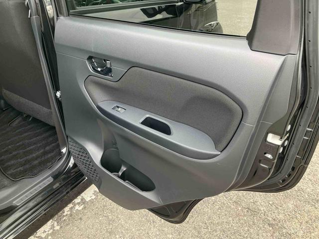 ムーヴ カスタム　ＸリミテッドＩＩ　ＳＡＩＩＩ　ナビ／ＴＶ／ＤＶＤ／ＢＴ／ＵＳＢ　全周囲カメラ　ＥＴＣ　ドラレコ　運転席シートヒーター　トップシェイドガラス　ＬＥＤヘッドライト　オートライト　オートハイビーム　キーフリー　プッシュスタート　スマアシ（63枚目）