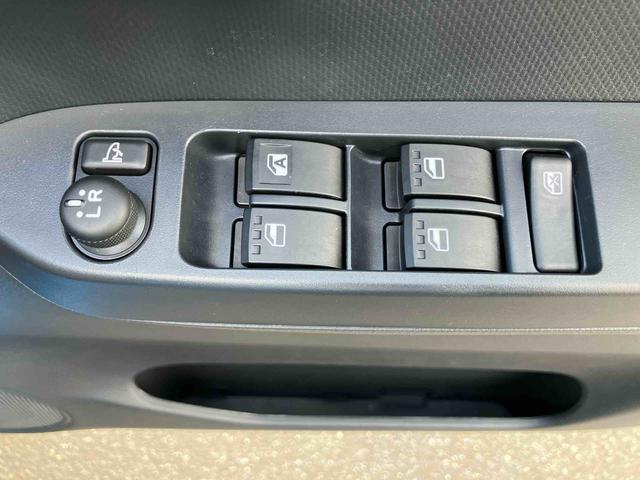 ミライース Ｘ　ＳＡＩＩＩ　ＬＥＤヘッドライト　電動格納ドアミラー　スモークガラス　デジタルメーター　ＣＤ／ＡＵＸ　前後コーナーセンサー　スマアシ　横滑り防止装置　キーレスエントリー　盗難防止アラーム　アイドリングストップ（44枚目）
