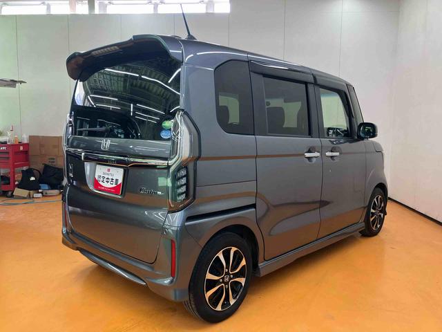 Ｎ－ＢＯＸカスタム Ｇ・Ｌホンダセンシング　バックカメラ連動エントリーインターナビ　ビルトインＥＴＣ　アダプティブクルーズコントロール　オートライト　プッシュエンジンスタート　キーフリーシステム　助手席シートバックポケット＋ショッピングフック（13枚目）