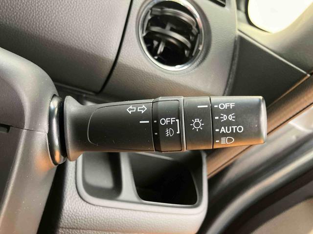 Ｎ－ＢＯＸカスタム Ｇ・Ｌホンダセンシング　バックカメラ連動エントリーインターナビ　ビルトインＥＴＣ　アダプティブクルーズコントロール　オートライト　プッシュエンジンスタート　キーフリーシステム　助手席シートバックポケット＋ショッピングフック（41枚目）