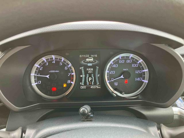 ムーヴ カスタム　ＸリミテッドＩＩ　ＳＡＩＩＩ　スマアシ　全周囲カメラ　ＬＥＤヘッドライト　オートライト　オートハイビーム　トップシェイドガラス　運転席シートヒーター　キーフリー　盗難防止アラーム　アルミホイール　ＤＶＤ・ＵＳＢチューナー　ステリモ（9枚目）