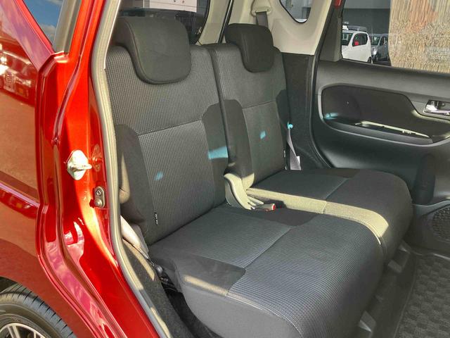 ムーヴ カスタム　ＸリミテッドＩＩ　ＳＡＩＩＩ　スマアシ　全周囲カメラ　ＬＥＤヘッドライト　オートライト　オートハイビーム　トップシェイドガラス　運転席シートヒーター　キーフリー　盗難防止アラーム　アルミホイール　ＤＶＤ・ＵＳＢチューナー　ステリモ（11枚目）