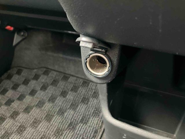 ムーヴ カスタム　ＸリミテッドＩＩ　ＳＡＩＩＩ　スマアシ　全周囲カメラ　ＬＥＤヘッドライト　オートライト　オートハイビーム　トップシェイドガラス　運転席シートヒーター　キーフリー　盗難防止アラーム　アルミホイール　ＤＶＤ・ＵＳＢチューナー　ステリモ（42枚目）