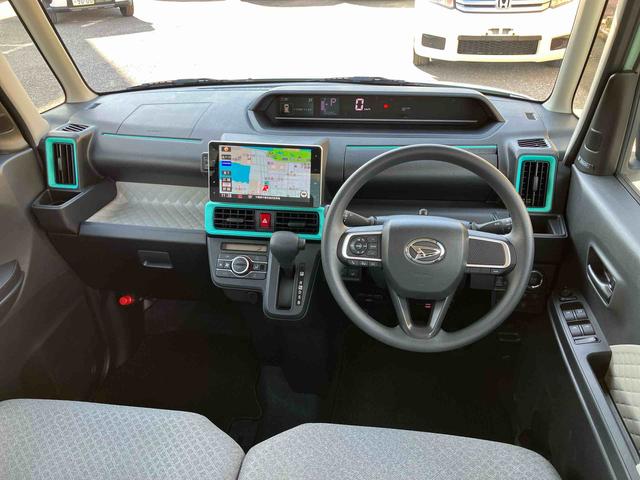 タント Ｘ　９型ナビ／ＢＴ／ＴＶ／ＤＩＳＣ／全周囲カメラ／ステアスイッチ　前後ドラレコ　ＥＴＣ　両側パワスラ　ＬＥＤヘッドライト　スマートキー　シートヒーター　シートバックテーブル　衝突被害軽減ブレーキ（6枚目）