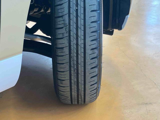 ムーヴキャンバス ストライプスＧターボ　衝突回避支援システム　横滑り防止装置　アダプティブクルーズコントロール　置きラクボックス　ホットカップホルダー　前席シートヒーター　ホールド機能付き電動パーキングブレーキ　両側電動スライドドア（14枚目）