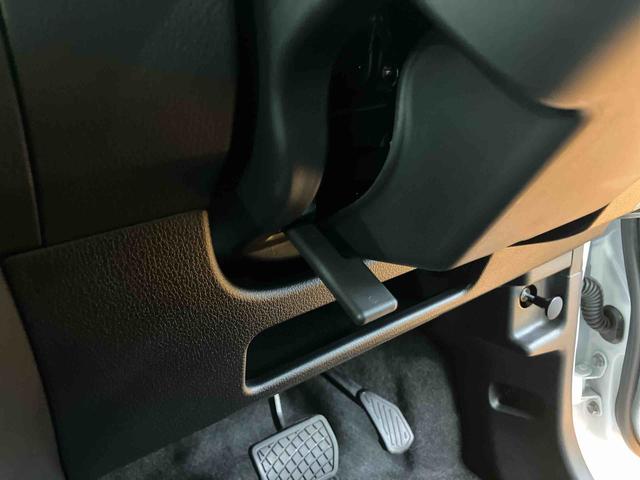 ムーヴキャンバス ストライプスＧターボ　衝突回避支援システム　横滑り防止装置　アダプティブクルーズコントロール　置きラクボックス　ホットカップホルダー　前席シートヒーター　ホールド機能付き電動パーキングブレーキ　両側電動スライドドア（51枚目）